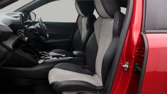 Peugeot E-2008 GT PREMIUM