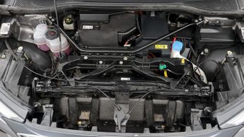 Audi Q4 e-tron S LINE