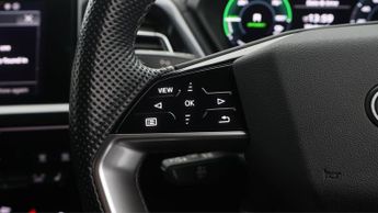 Audi Q4 e-tron S LINE