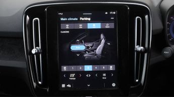 Volvo XC40 RECHARGE CORE