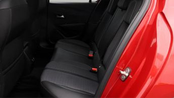 Peugeot E-208 ALLURE PREMIUM PLUS