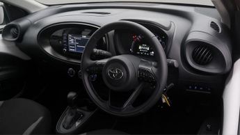 Toyota Aygo X VVT-I PURE