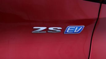 MG MG ZS TROPHY CONNECT