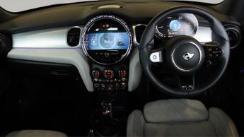 MINI Hatch COOPER EXCLUSIVE