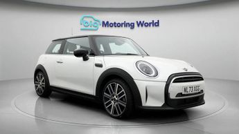 MINI Hatch COOPER EXCLUSIVE