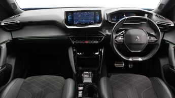 Peugeot E-2008 GT PREMIUM