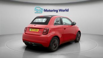 Fiat 500e C RED