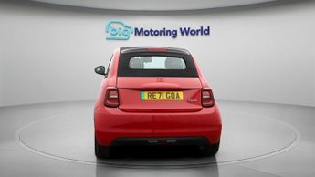 Fiat 500e C RED