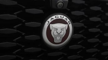 Jaguar F-PACE R-DYNAMIC SE