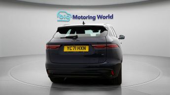 Jaguar F-PACE R-DYNAMIC SE