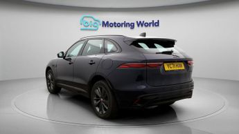 Jaguar F-PACE R-DYNAMIC SE