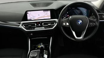 BMW 3 Series 330E SE PRO