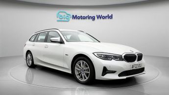 BMW 3 Series 330E SE PRO