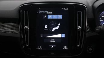 Volvo XC40 B4 R-DESIGN