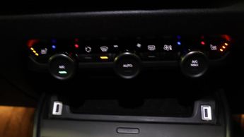 Citroen e-C4 SHINE PLUS