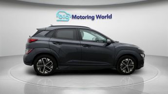 Hyundai KONA ULTIMATE