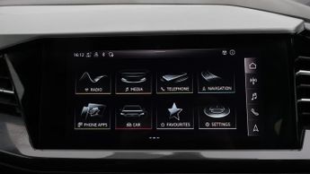 Audi Q4 e-tron S LINE