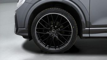 Audi Q2 TFSI S LINE BLACK EDITION