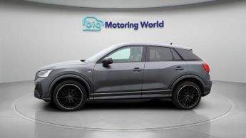 Audi Q2 TFSI S LINE BLACK EDITION
