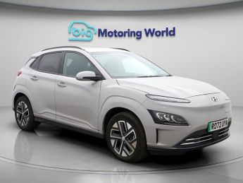 Hyundai KONA PREMIUM