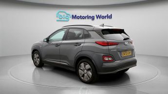 Hyundai KONA PREMIUM SE