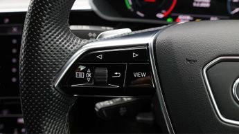 Audi e-tron QUATTRO BLACK EDITION