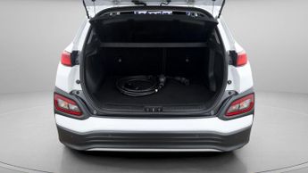 Hyundai KONA PREMIUM SE