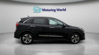 Kia Niro 4 PLUS