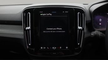 Volvo XC40 RECHARGE PLUS TWIN AWD