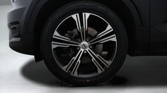 Volvo XC40 B4 INSCRIPTION PRO