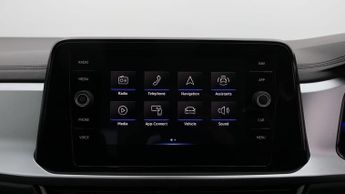 Volkswagen T-Roc LIFE TSI DSG