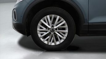 Volkswagen T-Roc LIFE TSI DSG