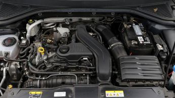 Volkswagen T-Roc LIFE TSI DSG