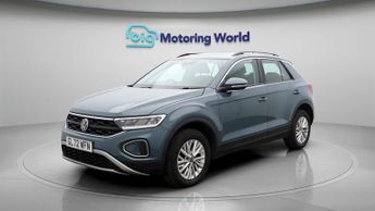 Volkswagen T-Roc LIFE TSI DSG