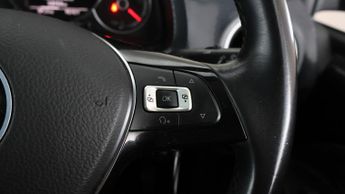 Volkswagen e-up! E-UP