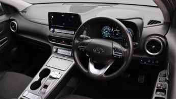 Hyundai KONA PREMIUM