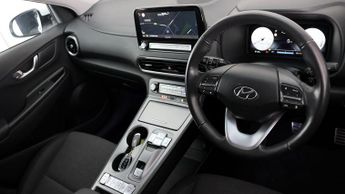 Hyundai KONA PREMIUM