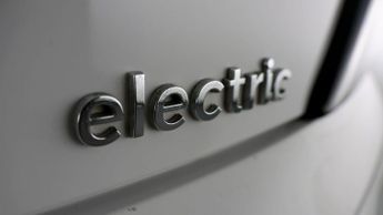 Hyundai KONA PREMIUM