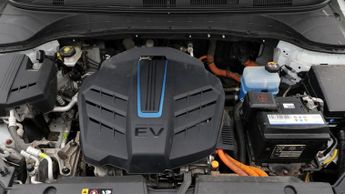 Hyundai KONA PREMIUM SE