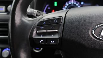 Hyundai KONA PREMIUM SE