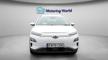 Hyundai KONA PREMIUM SE