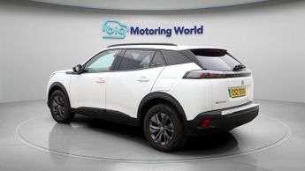 Peugeot E-2008 ACTIVE PREMIUM PLUS