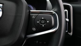 Volvo XC40 RECHARGE T4 CORE