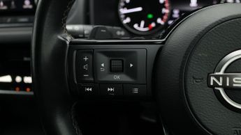 Nissan Qashqai DIG-T ACENTA PREMIUM DCT