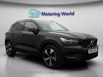 Volvo XC40 RECHARGE T4 R-DESIGN