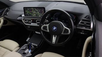 BMW iX3 M SPORT