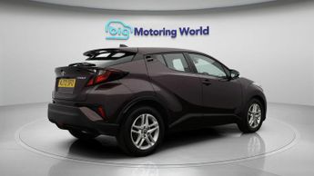 Toyota C-HR ICON
