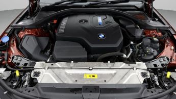 BMW 3 Series 330E M SPORT