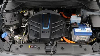 Hyundai KONA PREMIUM SE