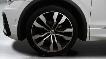 Volkswagen Tiguan R-LINE TECH TDI DSG